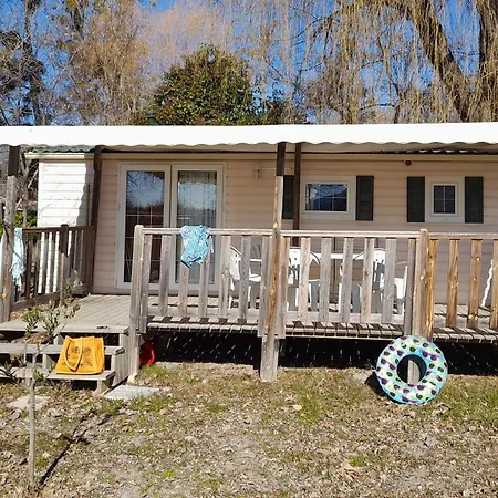Camping Tikayan La Celestine Beynes  Kamer foto