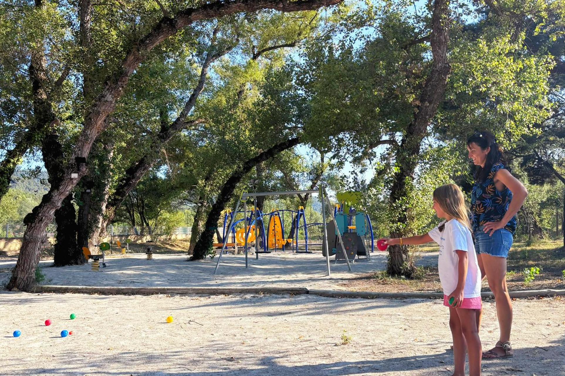 Campsite Tikayan La Celestine Beynes (Alpes-de-Haute-Provence)